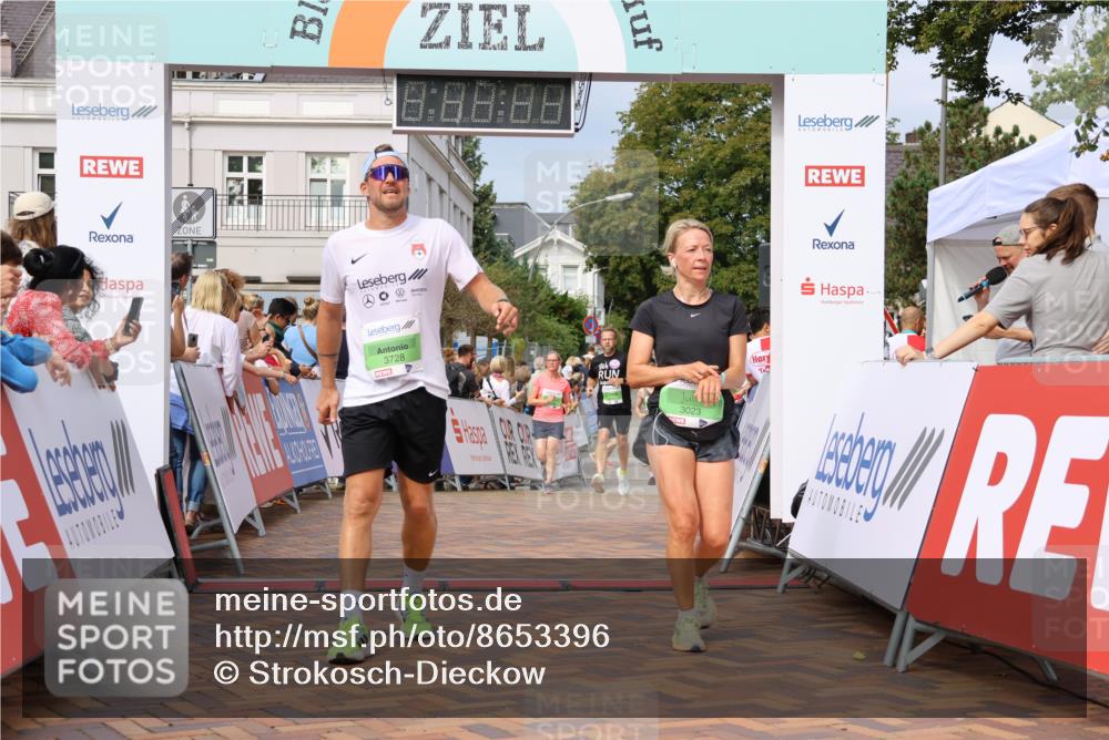 31.08.2025 - 21. Blankeneser Heldenlauf Strokosch-Dieckow http://msf.ph/oto/8653396 31.08.2025 11:07:48 Ziel 3456, 3239, 3023, 3532, 3161, 3719, 3728 meine-sportfotos.de