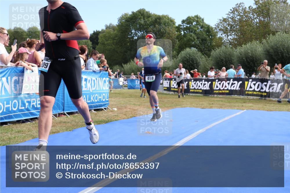 31.08.2025 - Elbe Triathlon Hamburg Strokosch-Dieckow http://msf.ph/oto/8653397 31.08.2025 11:23:18 Ziel 255, 418, 980, 1008, 1055, 1108, 1209 meine-sportfotos.de