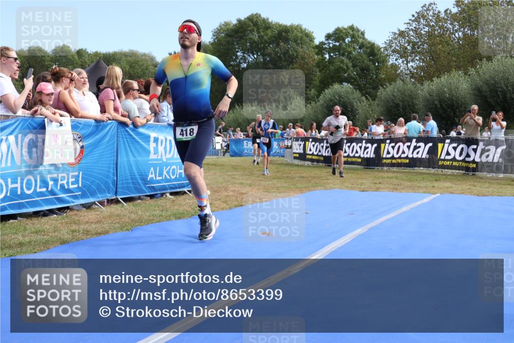 31.08.2025 - Elbe Triathlon Hamburg Strokosch-Dieckow http://msf.ph/oto/8653399 31.08.2025 11:23:19 Ziel 255, 418, 567, 980, 1008, 1055, 1108, 1209 meine-sportfotos.de