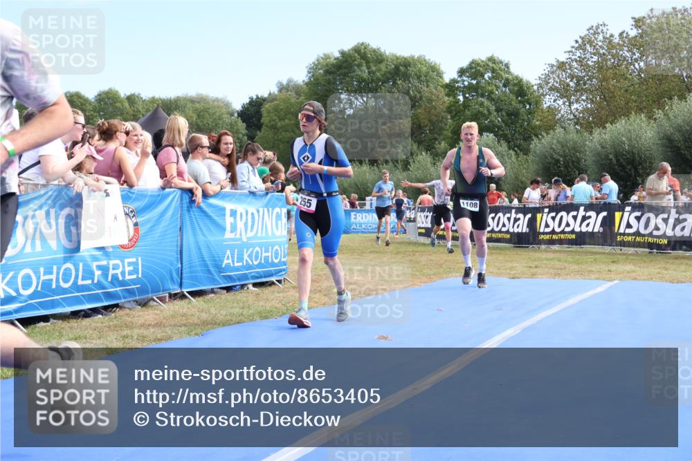 31.08.2025 - Elbe Triathlon Hamburg Strokosch-Dieckow http://msf.ph/oto/8653405 31.08.2025 11:23:23 Ziel 255, 418, 567, 1043, 1055, 1108, 1274 meine-sportfotos.de
