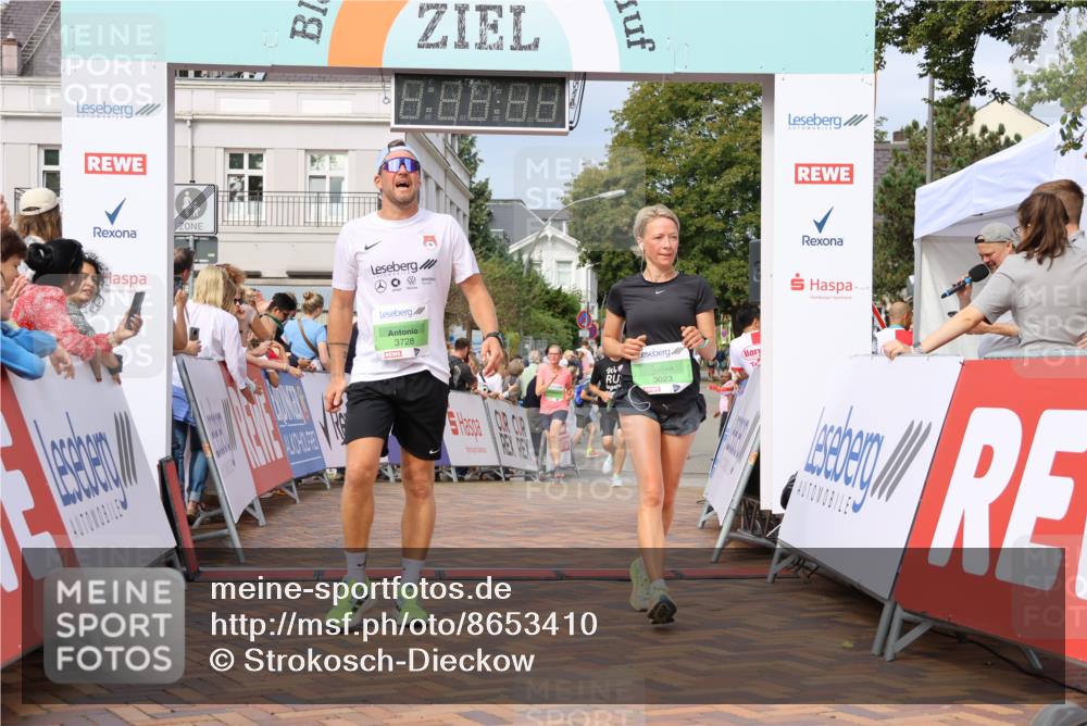 31.08.2025 - 21. Blankeneser Heldenlauf Strokosch-Dieckow http://msf.ph/oto/8653410 31.08.2025 11:07:48 Ziel 3456, 3239, 3023, 3532, 3161, 3719, 3728 meine-sportfotos.de