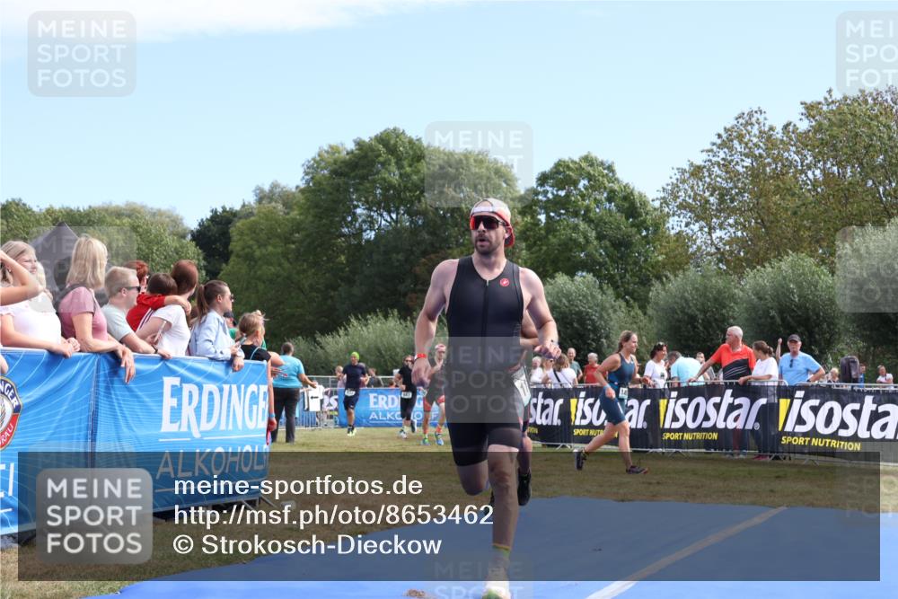 31.08.2025 - Elbe Triathlon Hamburg Strokosch-Dieckow http://msf.ph/oto/8653462 31.08.2025 11:24:27 Ziel 643, 1080, 1094, 1098, 1170, 1208 meine-sportfotos.de