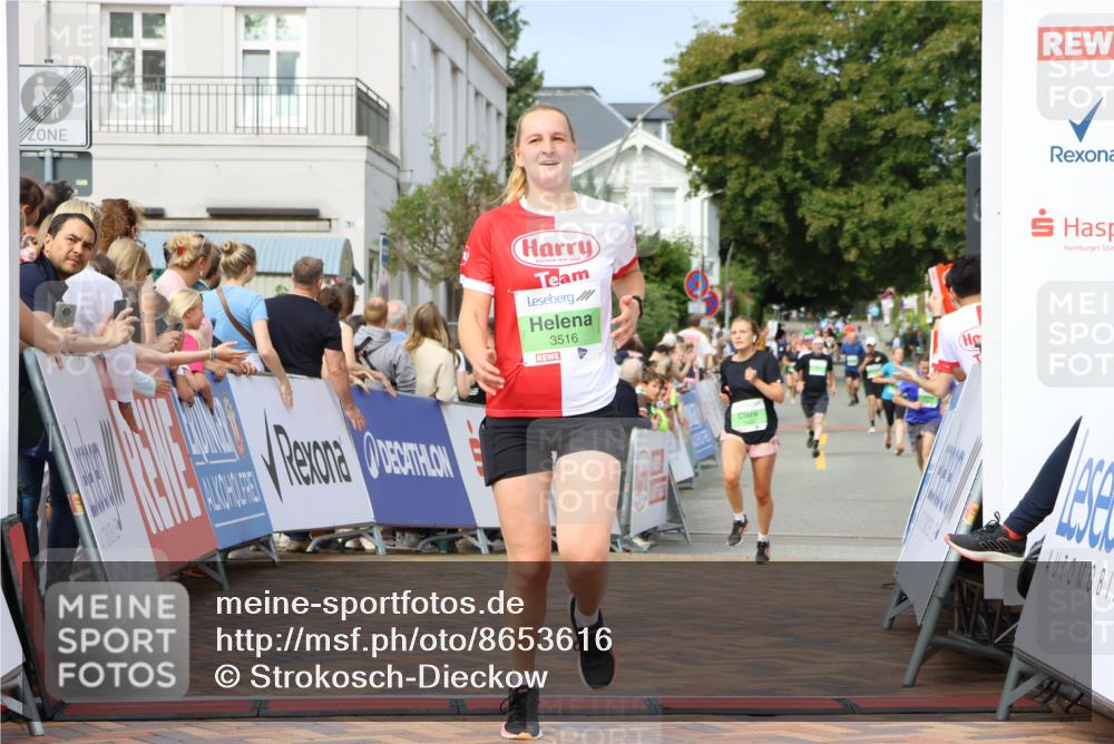31.08.2025 - 21. Blankeneser Heldenlauf Strokosch-Dieckow http://msf.ph/oto/8653616 31.08.2025 11:07:27 Ziel 3483, 3367, 3323, 3516, 3355, 3673, 3075 meine-sportfotos.de