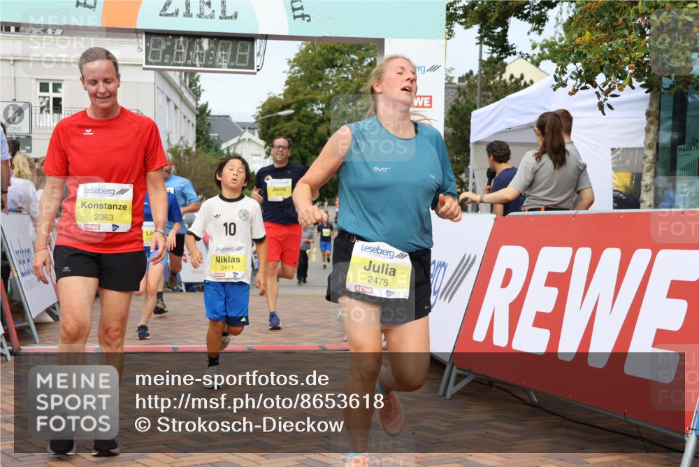 31.08.2025 - 21. Blankeneser Heldenlauf Strokosch-Dieckow http://msf.ph/oto/8653618 31.08.2025 10:25:34 Ziel 2410, 2411, 2742, 2475, 2363, 2367, 2397, 2505, 2504, 2726 meine-sportfotos.de