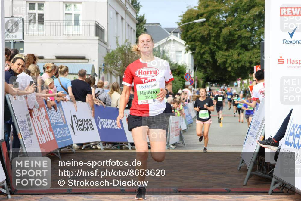 31.08.2025 - 21. Blankeneser Heldenlauf Strokosch-Dieckow http://msf.ph/oto/8653620 31.08.2025 11:07:27 Ziel 3483, 3367, 3323, 3516, 3355, 3673, 3075 meine-sportfotos.de
