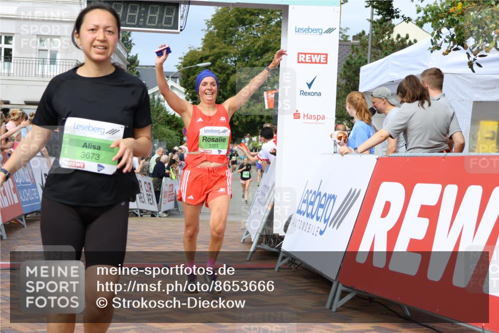 31.08.2025 - 21. Blankeneser Heldenlauf Strokosch-Dieckow http://msf.ph/oto/8653666 31.08.2025 11:07:24 Ziel 3001, 3368, 3367, 3530, 3323, 3516, 3355, 3673, 3075 meine-sportfotos.de