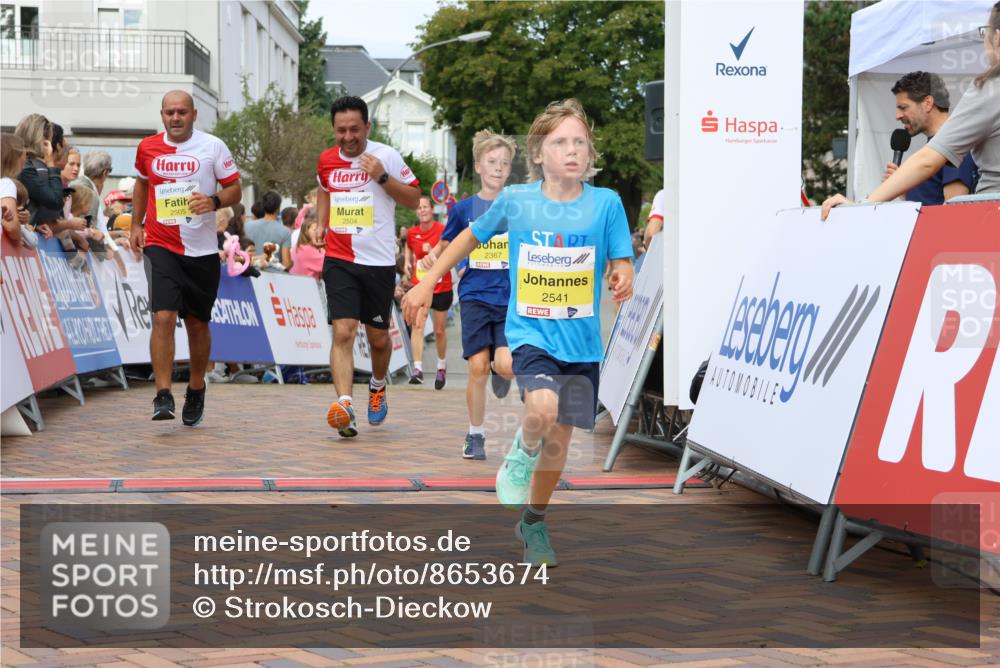 31.08.2025 - 21. Blankeneser Heldenlauf Strokosch-Dieckow http://msf.ph/oto/8653674 31.08.2025 10:25:26 Ziel 2541, 2636, 2363, 2367, 2505, 2504 meine-sportfotos.de