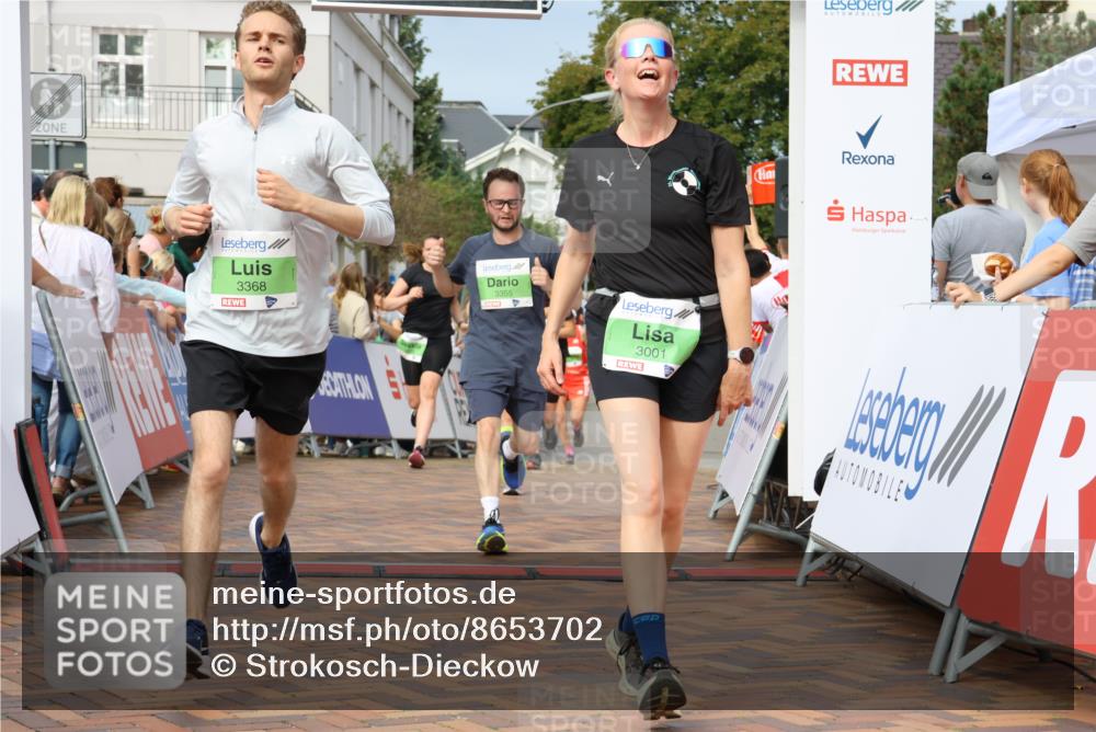 31.08.2025 - 21. Blankeneser Heldenlauf Strokosch-Dieckow http://msf.ph/oto/8653702 31.08.2025 11:07:19 Ziel 3001, 3368, 3367, 3696, 3530, 3323, 3355, 3673, 3075 meine-sportfotos.de