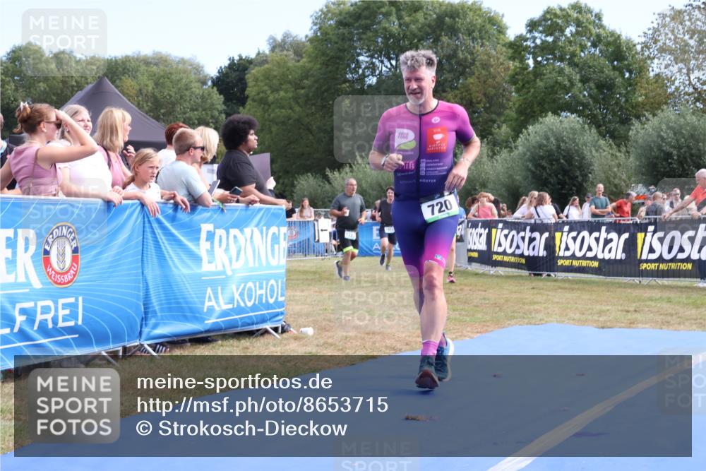 31.08.2025 - Elbe Triathlon Hamburg Strokosch-Dieckow http://msf.ph/oto/8653715 31.08.2025 11:28:03 Ziel 720, 849, 1015, 1038, 1258, 1265 meine-sportfotos.de