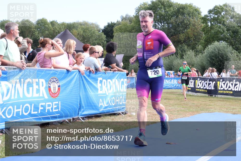 31.08.2025 - Elbe Triathlon Hamburg Strokosch-Dieckow http://msf.ph/oto/8653717 31.08.2025 11:28:04 Ziel 720, 849, 1015, 1258, 1265 meine-sportfotos.de