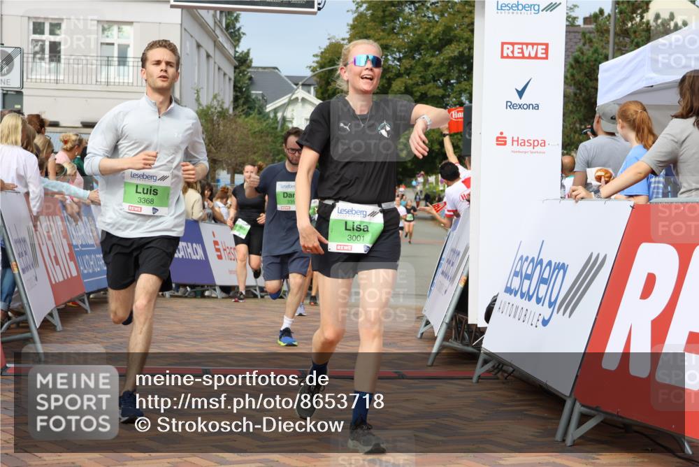 31.08.2025 - 21. Blankeneser Heldenlauf Strokosch-Dieckow http://msf.ph/oto/8653718 31.08.2025 11:07:18 Ziel 3091, 3001, 3368, 3367, 3696, 3530, 3355, 3673, 3075 meine-sportfotos.de