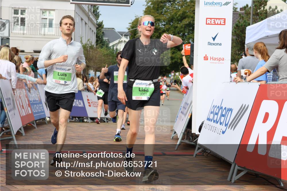 31.08.2025 - 21. Blankeneser Heldenlauf Strokosch-Dieckow http://msf.ph/oto/8653721 31.08.2025 11:07:18 Ziel 3091, 3001, 3368, 3367, 3696, 3530, 3355, 3673, 3075 meine-sportfotos.de