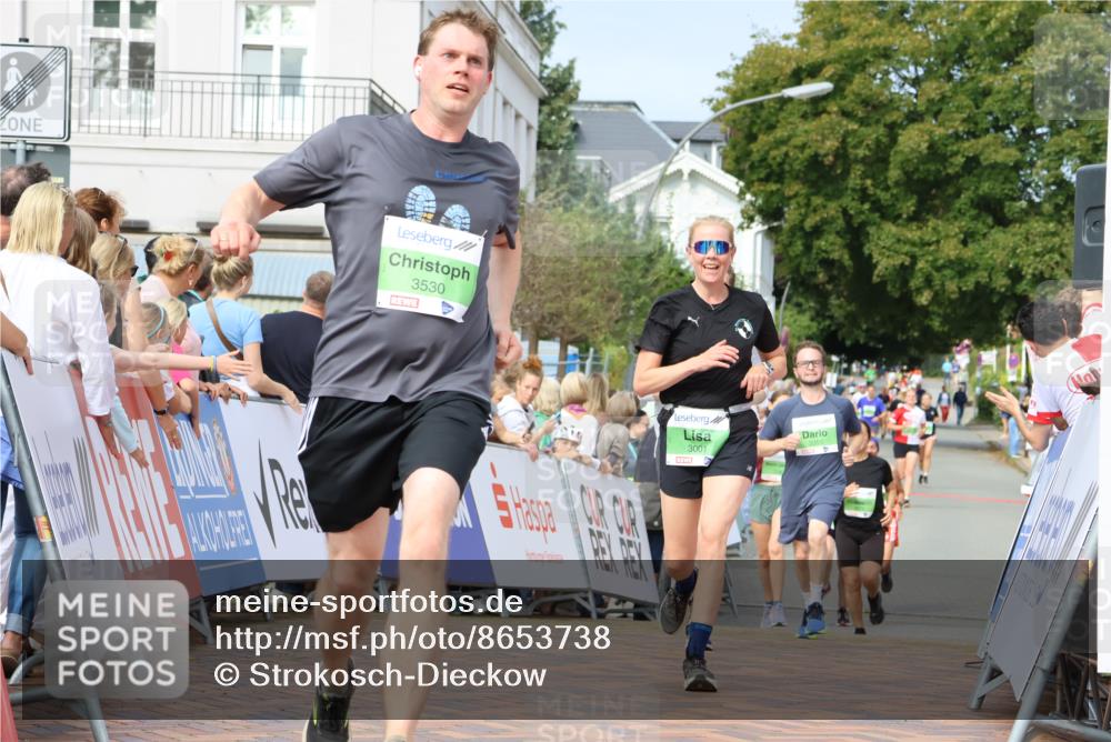 31.08.2025 - 21. Blankeneser Heldenlauf Strokosch-Dieckow http://msf.ph/oto/8653738 31.08.2025 11:07:16 Ziel 3091, 3001, 3368, 3367, 3696, 3530, 3355 meine-sportfotos.de