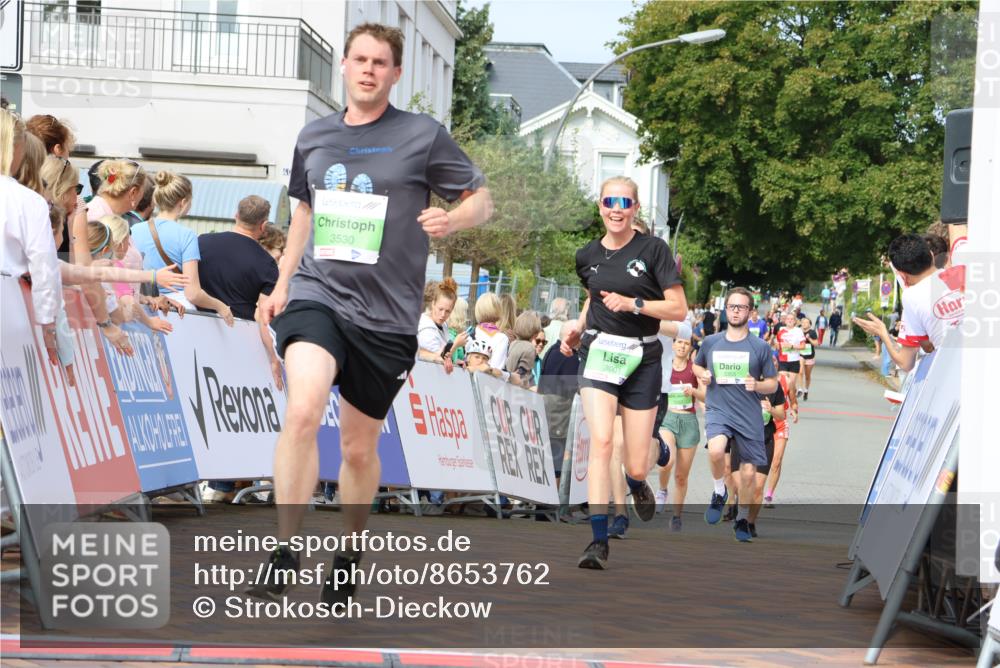 31.08.2025 - 21. Blankeneser Heldenlauf Strokosch-Dieckow http://msf.ph/oto/8653762 31.08.2025 11:07:16 Ziel 3091, 3001, 3368, 3367, 3696, 3530, 3355 meine-sportfotos.de