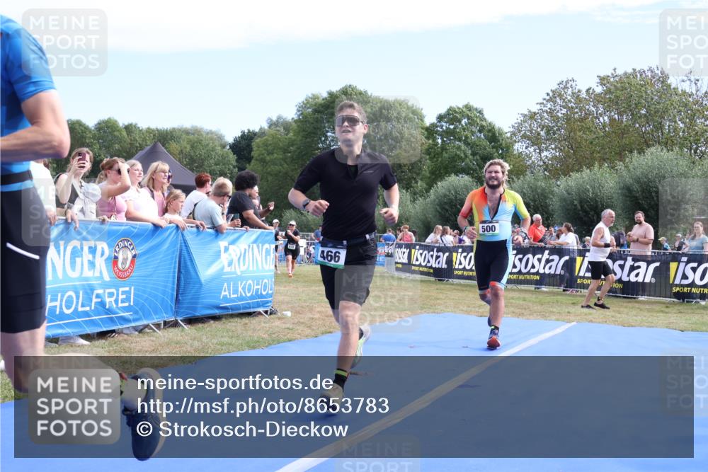 31.08.2025 - Elbe Triathlon Hamburg Strokosch-Dieckow http://msf.ph/oto/8653783 31.08.2025 11:28:39 Ziel 466, 500, 667, 743, 1136, 1225 meine-sportfotos.de