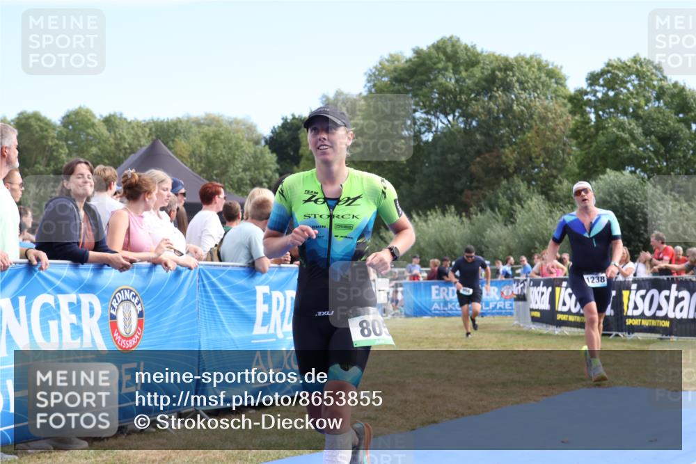 31.08.2025 - Elbe Triathlon Hamburg Strokosch-Dieckow http://msf.ph/oto/8653855 31.08.2025 11:29:04 Ziel 657, 805, 958, 1238 meine-sportfotos.de
