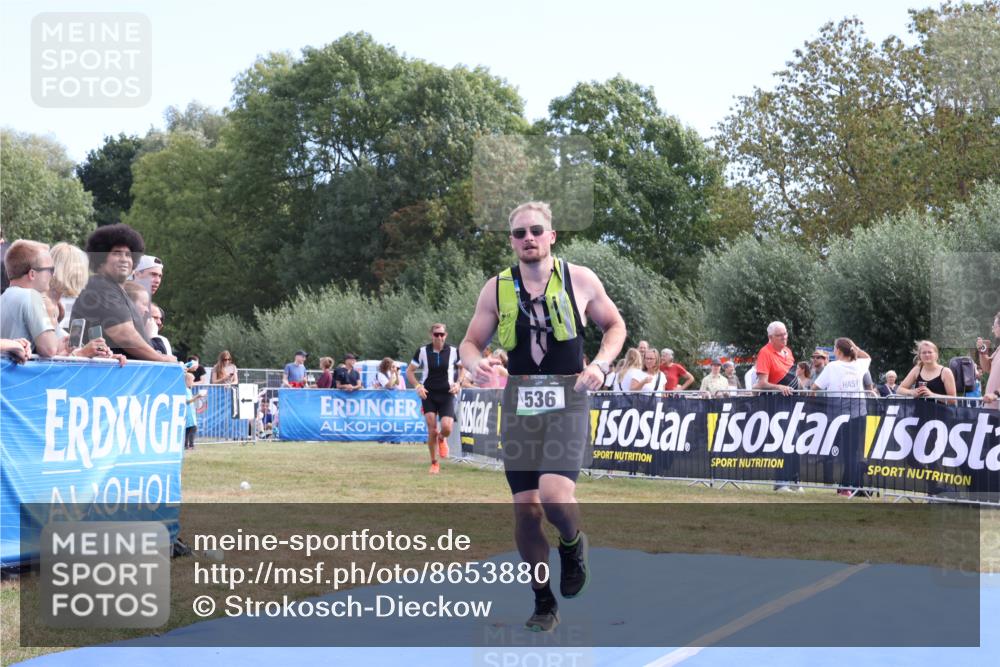 31.08.2025 - Elbe Triathlon Hamburg Strokosch-Dieckow http://msf.ph/oto/8653880 31.08.2025 11:29:15 Ziel 536, 747 meine-sportfotos.de