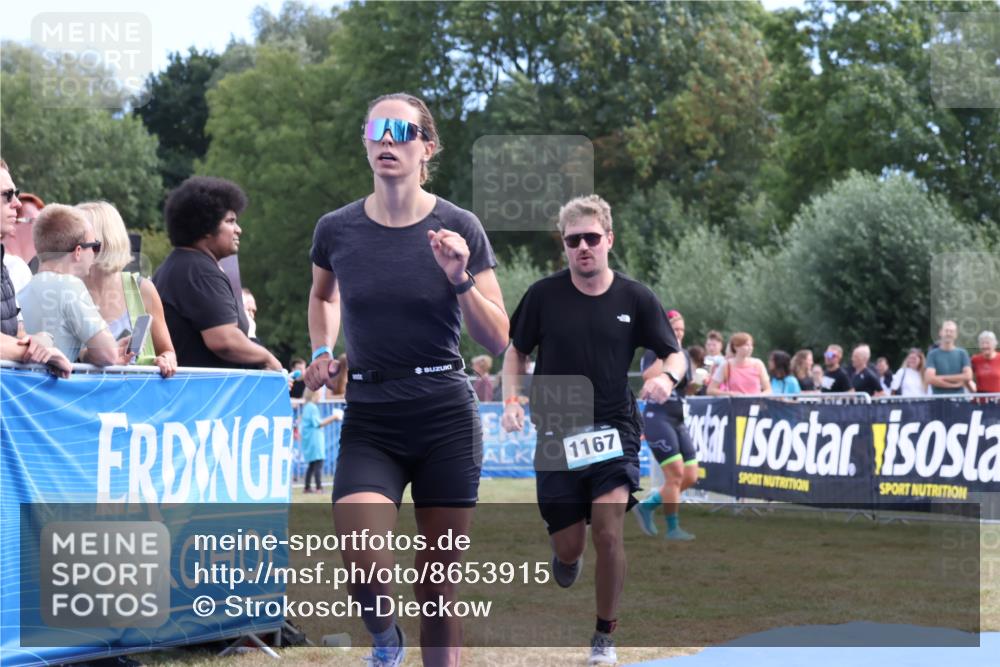 31.08.2025 - Elbe Triathlon Hamburg Strokosch-Dieckow http://msf.ph/oto/8653915 31.08.2025 11:29:32 Ziel 648, 835, 893, 1167, 1221 meine-sportfotos.de