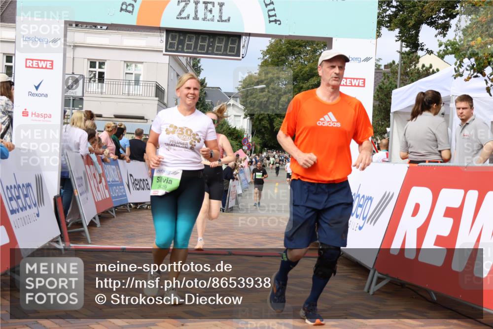 31.08.2025 - 21. Blankeneser Heldenlauf Strokosch-Dieckow http://msf.ph/oto/8653938 31.08.2025 11:06:40 Ziel 3429, 3541, 3423, 3173, 3203 meine-sportfotos.de