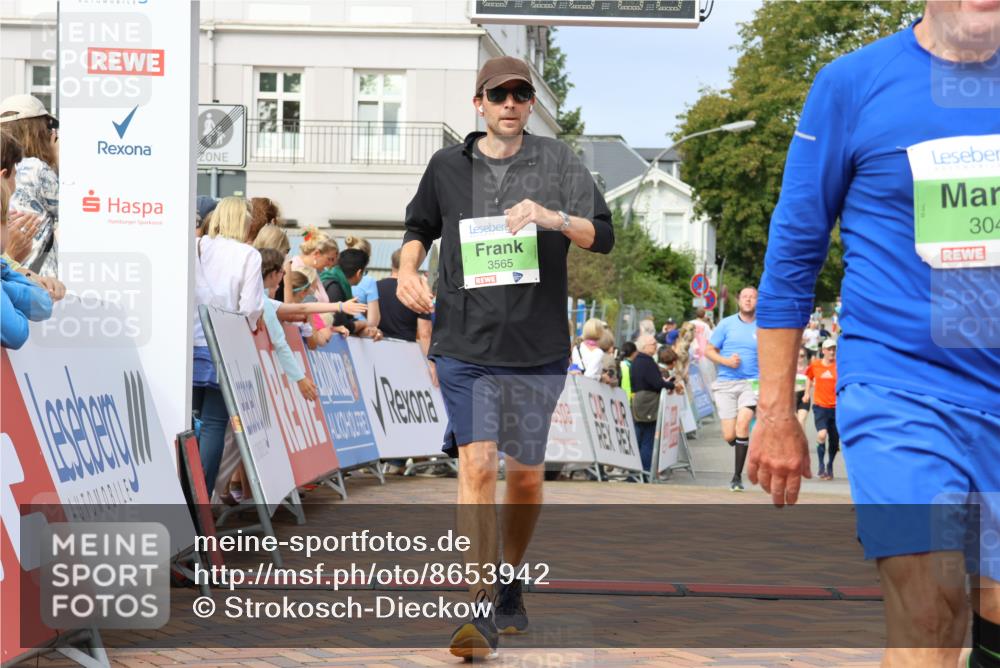 31.08.2025 - 21. Blankeneser Heldenlauf Strokosch-Dieckow http://msf.ph/oto/8653942 31.08.2025 11:06:33 Ziel 3565, 3541, 3049, 3375, 3203 meine-sportfotos.de