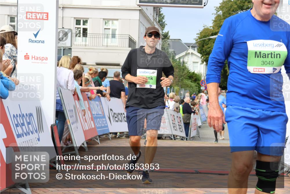 31.08.2025 - 21. Blankeneser Heldenlauf Strokosch-Dieckow http://msf.ph/oto/8653953 31.08.2025 11:06:32 Ziel 3565, 3541, 3049, 3375, 3203 meine-sportfotos.de