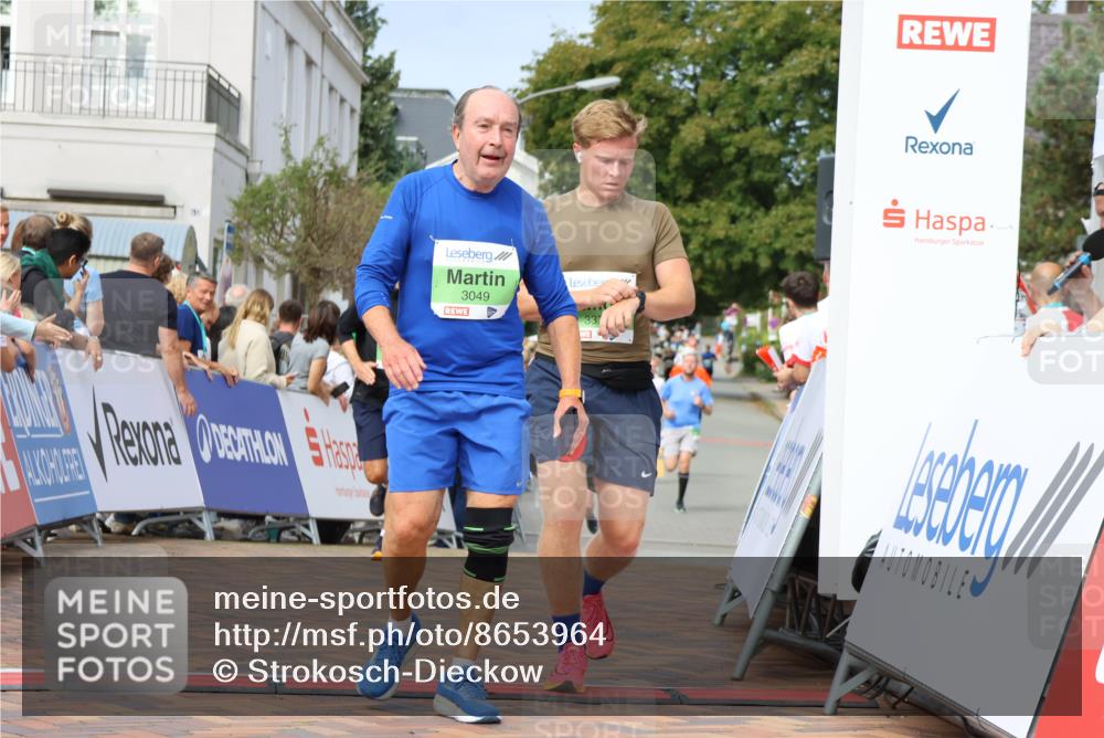 31.08.2025 - 21. Blankeneser Heldenlauf Strokosch-Dieckow http://msf.ph/oto/8653964 31.08.2025 11:06:29 Ziel 3089, 3565, 3049, 3375, 3203 meine-sportfotos.de