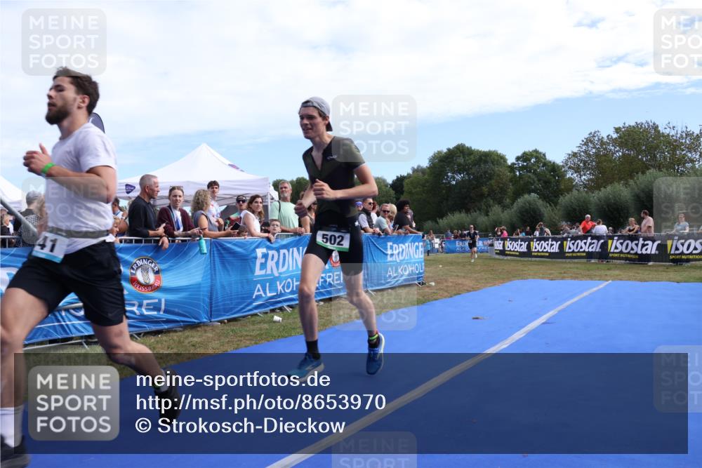 31.08.2025 - Elbe Triathlon Hamburg Strokosch-Dieckow http://msf.ph/oto/8653970 31.08.2025 11:30:03 Ziel 502, 840, 941 meine-sportfotos.de