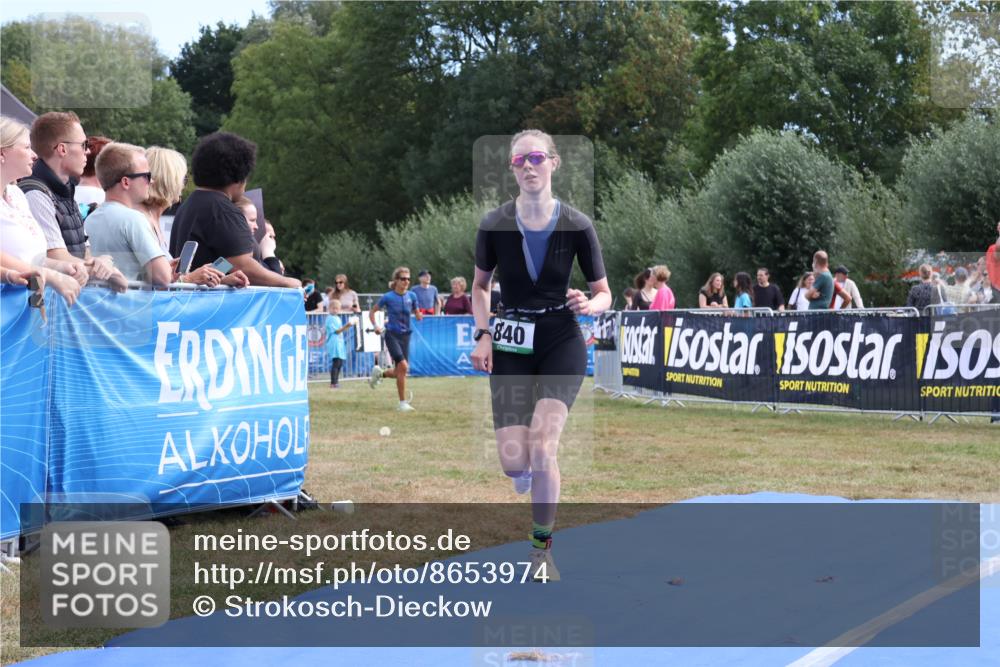 31.08.2025 - Elbe Triathlon Hamburg Strokosch-Dieckow http://msf.ph/oto/8653974 31.08.2025 11:30:07 Ziel 502, 840, 941 meine-sportfotos.de