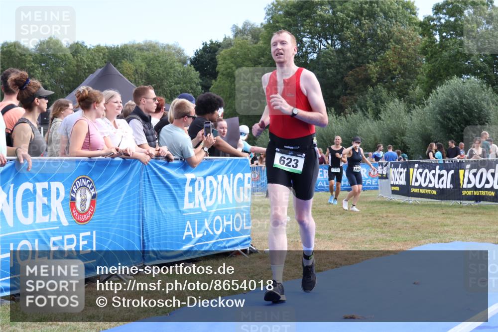 31.08.2025 - Elbe Triathlon Hamburg Strokosch-Dieckow http://msf.ph/oto/8654018 31.08.2025 11:30:36 Ziel 612, 623, 726, 1195 meine-sportfotos.de