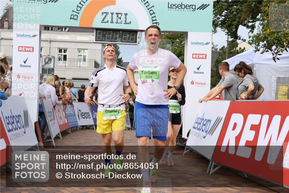 31.08.2025 - 21. Blankeneser Heldenlauf Strokosch-Dieckow http://msf.ph/oto/8654051 31.08.2025 11:05:44 Ziel 3595, 3274, 3710, 3165, 3168 meine-sportfotos.de