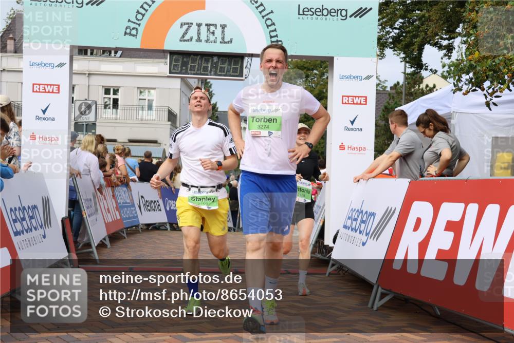 31.08.2025 - 21. Blankeneser Heldenlauf Strokosch-Dieckow http://msf.ph/oto/8654053 31.08.2025 11:05:43 Ziel 3595, 3274, 3398, 3710, 3407, 3165, 3168 meine-sportfotos.de