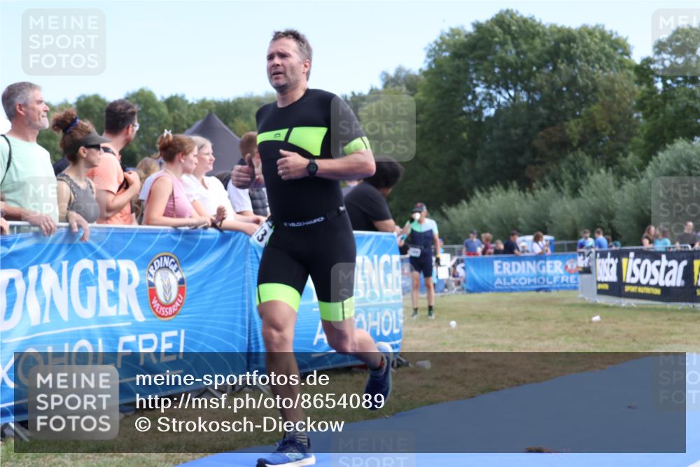 31.08.2025 - Elbe Triathlon Hamburg Strokosch-Dieckow http://msf.ph/oto/8654089 31.08.2025 11:31:00 Ziel 1213, 1243 meine-sportfotos.de