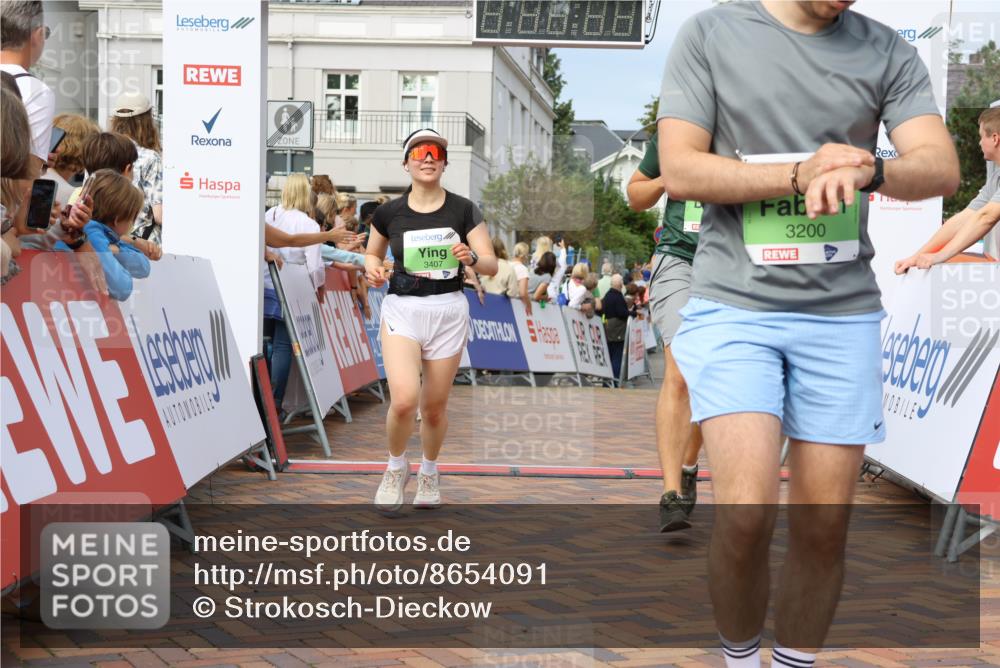31.08.2025 - 21. Blankeneser Heldenlauf Strokosch-Dieckow http://msf.ph/oto/8654091 31.08.2025 11:05:36 Ziel 3595, 3398, 3733, 3710, 3200, 3407 meine-sportfotos.de
