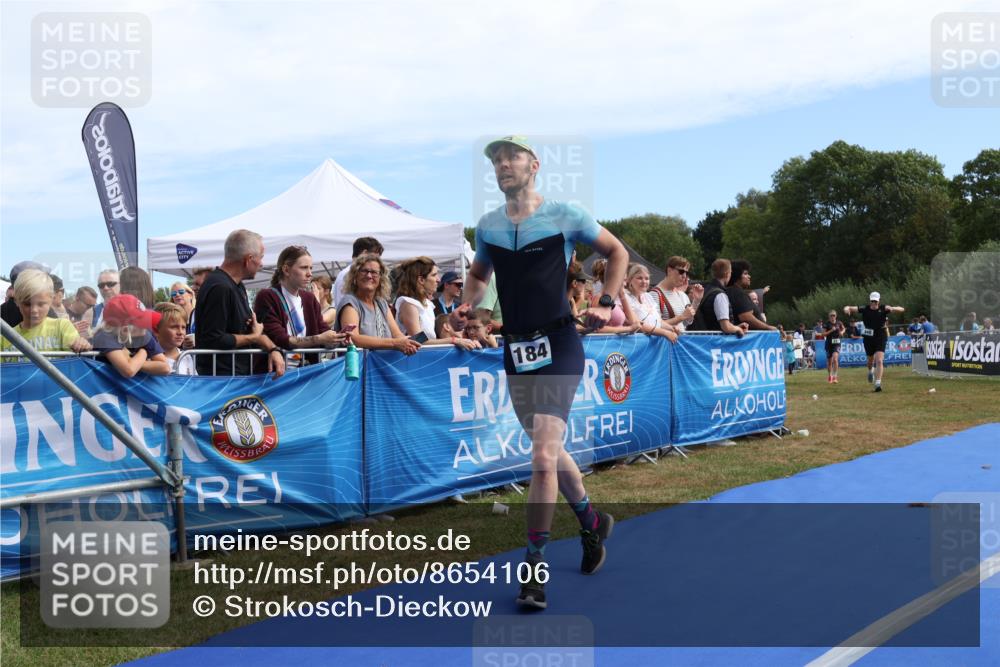 31.08.2025 - Elbe Triathlon Hamburg Strokosch-Dieckow http://msf.ph/oto/8654106 31.08.2025 11:31:17 Ziel 813, 948, 1126, 1184 meine-sportfotos.de