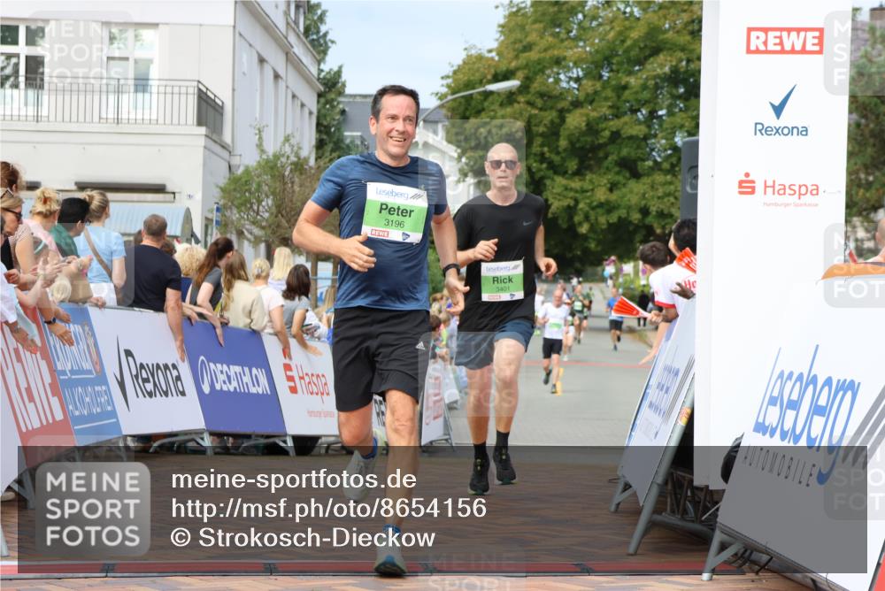31.08.2025 - 21. Blankeneser Heldenlauf Strokosch-Dieckow http://msf.ph/oto/8654156 31.08.2025 11:05:21 Ziel 3196, 3401 meine-sportfotos.de
