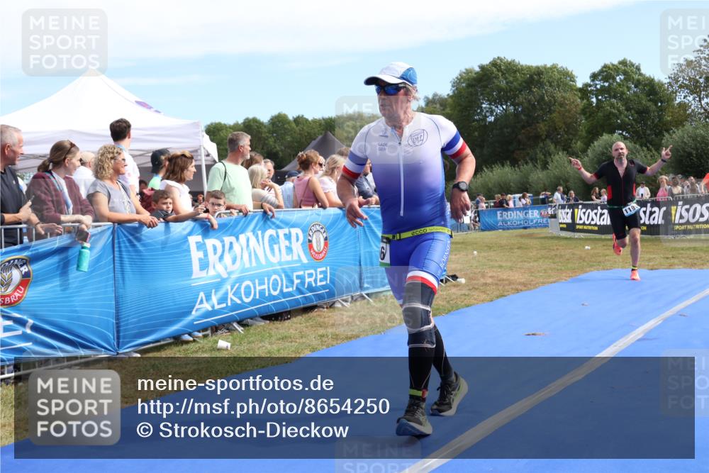31.08.2025 - Elbe Triathlon Hamburg Strokosch-Dieckow http://msf.ph/oto/8654250 31.08.2025 11:33:28 Ziel 756, 1194 meine-sportfotos.de