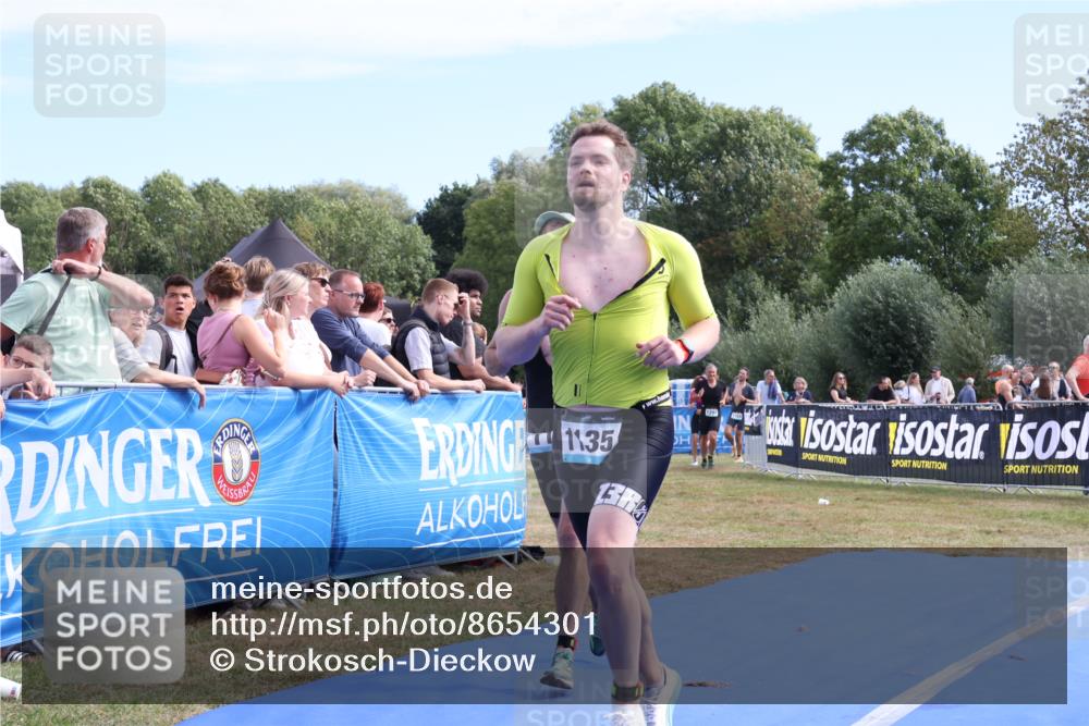 31.08.2025 - Elbe Triathlon Hamburg Strokosch-Dieckow http://msf.ph/oto/8654301 31.08.2025 11:34:15 Ziel 830, 1135, 1159, 1192, 1291 meine-sportfotos.de