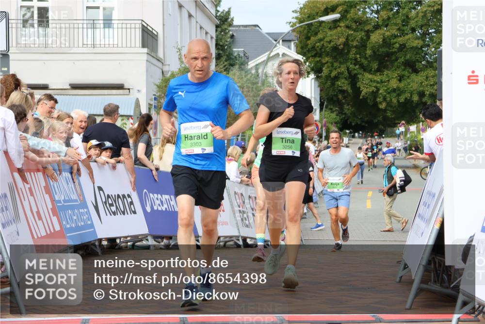 31.08.2025 - 21. Blankeneser Heldenlauf Strokosch-Dieckow http://msf.ph/oto/8654398 31.08.2025 11:04:06 Ziel 3131, 3567, 3362, 3052, 3051, 3303, 3256, 3328 meine-sportfotos.de