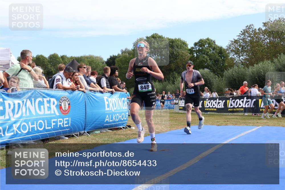 31.08.2025 - Elbe Triathlon Hamburg Strokosch-Dieckow http://msf.ph/oto/8654433 31.08.2025 11:36:51 Ziel 508, 673, 848, 853, 1013, 1217 meine-sportfotos.de