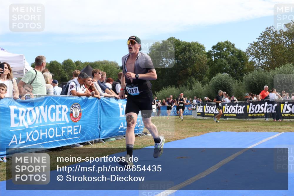 31.08.2025 - Elbe Triathlon Hamburg Strokosch-Dieckow http://msf.ph/oto/8654435 31.08.2025 11:36:53 Ziel 508, 530, 673, 848, 853, 1217 meine-sportfotos.de