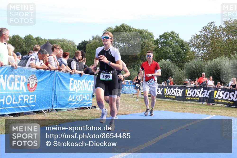 31.08.2025 - Elbe Triathlon Hamburg Strokosch-Dieckow http://msf.ph/oto/8654485 31.08.2025 11:37:42 Ziel 432, 524, 785, 821, 1231, 1236, 1312 meine-sportfotos.de