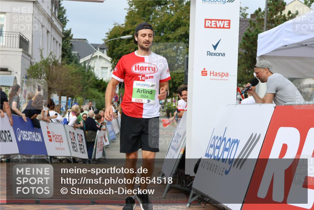 31.08.2025 - 21. Blankeneser Heldenlauf Strokosch-Dieckow http://msf.ph/oto/8654518 31.08.2025 11:03:41 Ziel 3644, 3504 meine-sportfotos.de
