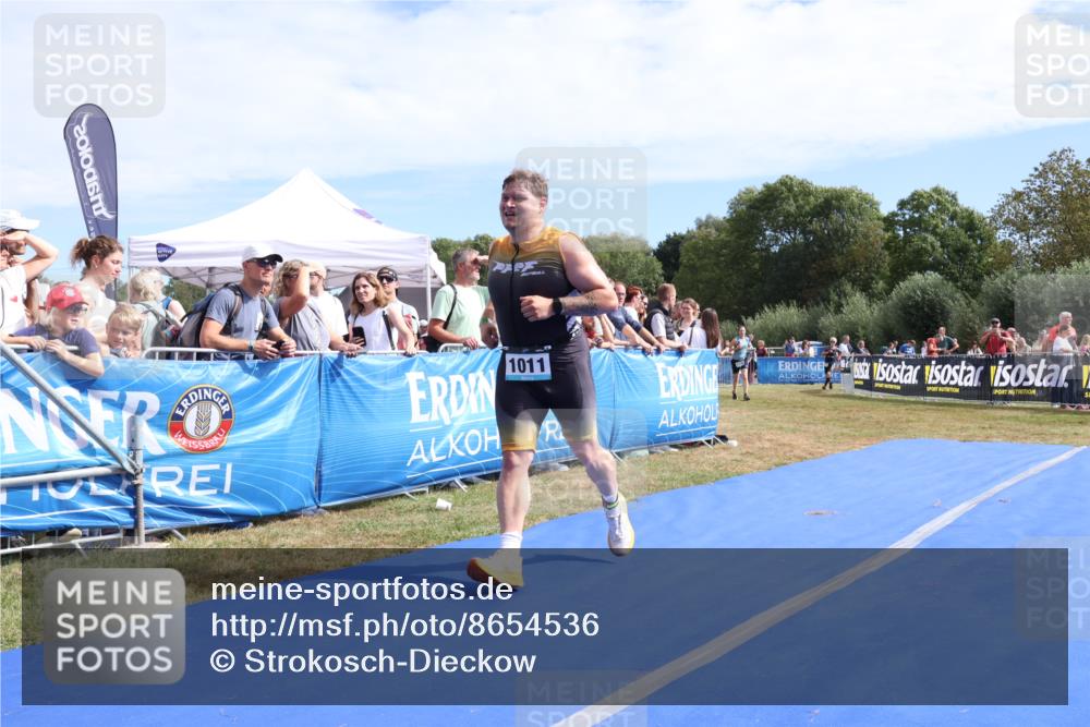 31.08.2025 - Elbe Triathlon Hamburg Strokosch-Dieckow http://msf.ph/oto/8654536 31.08.2025 11:38:47 Ziel 774, 1011 meine-sportfotos.de