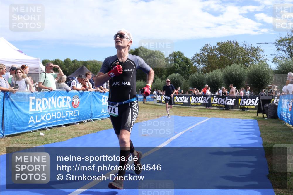 31.08.2025 - Elbe Triathlon Hamburg Strokosch-Dieckow http://msf.ph/oto/8654546 31.08.2025 11:38:55 Ziel 774, 1321 meine-sportfotos.de