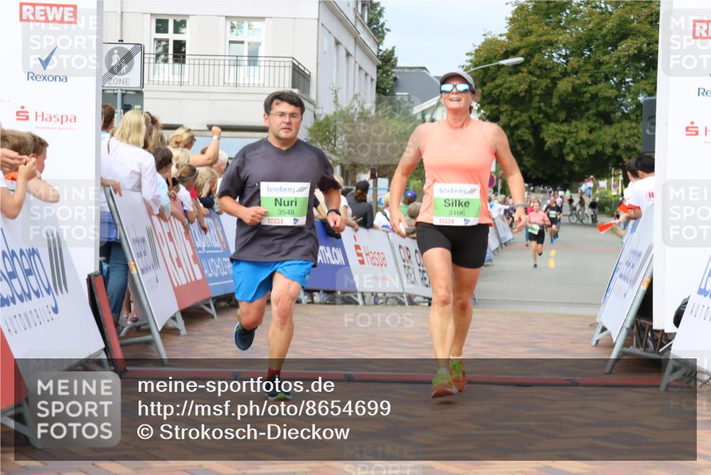 31.08.2025 - 21. Blankeneser Heldenlauf Strokosch-Dieckow http://msf.ph/oto/8654699 31.08.2025 11:03:10 Ziel 3638, 3065, 3666, 3548, 3106 meine-sportfotos.de