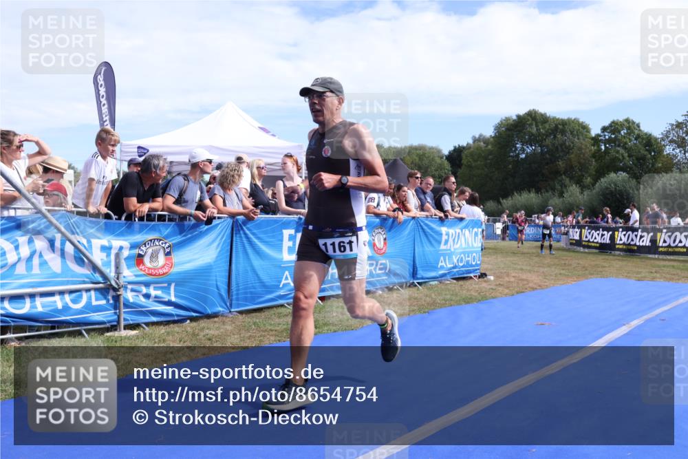 31.08.2025 - Elbe Triathlon Hamburg Strokosch-Dieckow http://msf.ph/oto/8654754 31.08.2025 11:41:19 Ziel 1161, 1488 meine-sportfotos.de