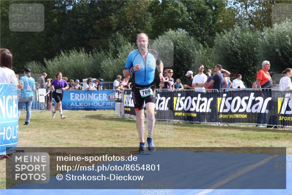 31.08.2025 - Elbe Triathlon Hamburg Strokosch-Dieckow http://msf.ph/oto/8654801 31.08.2025 11:41:52 Ziel 769 meine-sportfotos.de