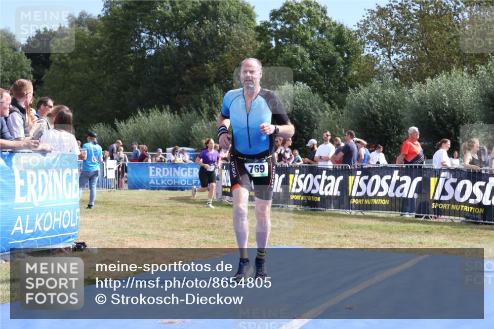 31.08.2025 - Elbe Triathlon Hamburg Strokosch-Dieckow http://msf.ph/oto/8654805 31.08.2025 11:41:53 Ziel 769 meine-sportfotos.de