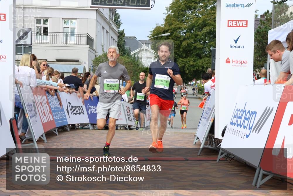 31.08.2025 - 21. Blankeneser Heldenlauf Strokosch-Dieckow http://msf.ph/oto/8654833 31.08.2025 11:03:03 Ziel 3638, 3065, 3666 meine-sportfotos.de