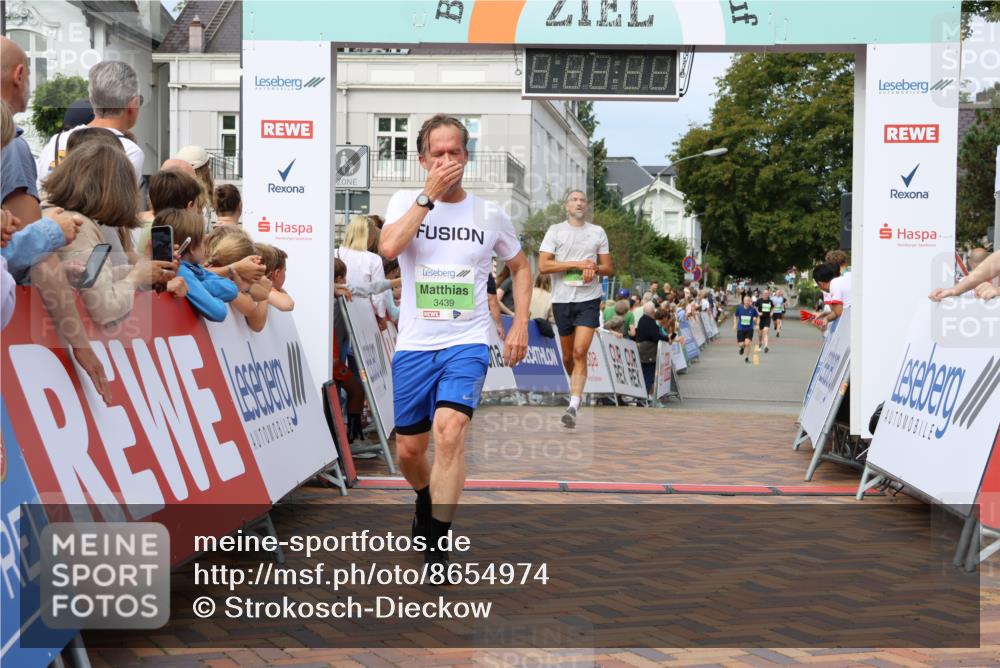 31.08.2025 - 21. Blankeneser Heldenlauf Strokosch-Dieckow http://msf.ph/oto/8654974 31.08.2025 11:01:53 Ziel 3439, 3662, 3104, 3521, 3476, 3730, 3269, 3284 meine-sportfotos.de